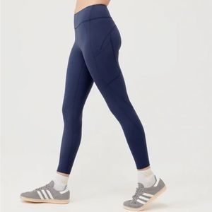 Outdoor Voices Zoom Leggings 7/8 Dark Sky L